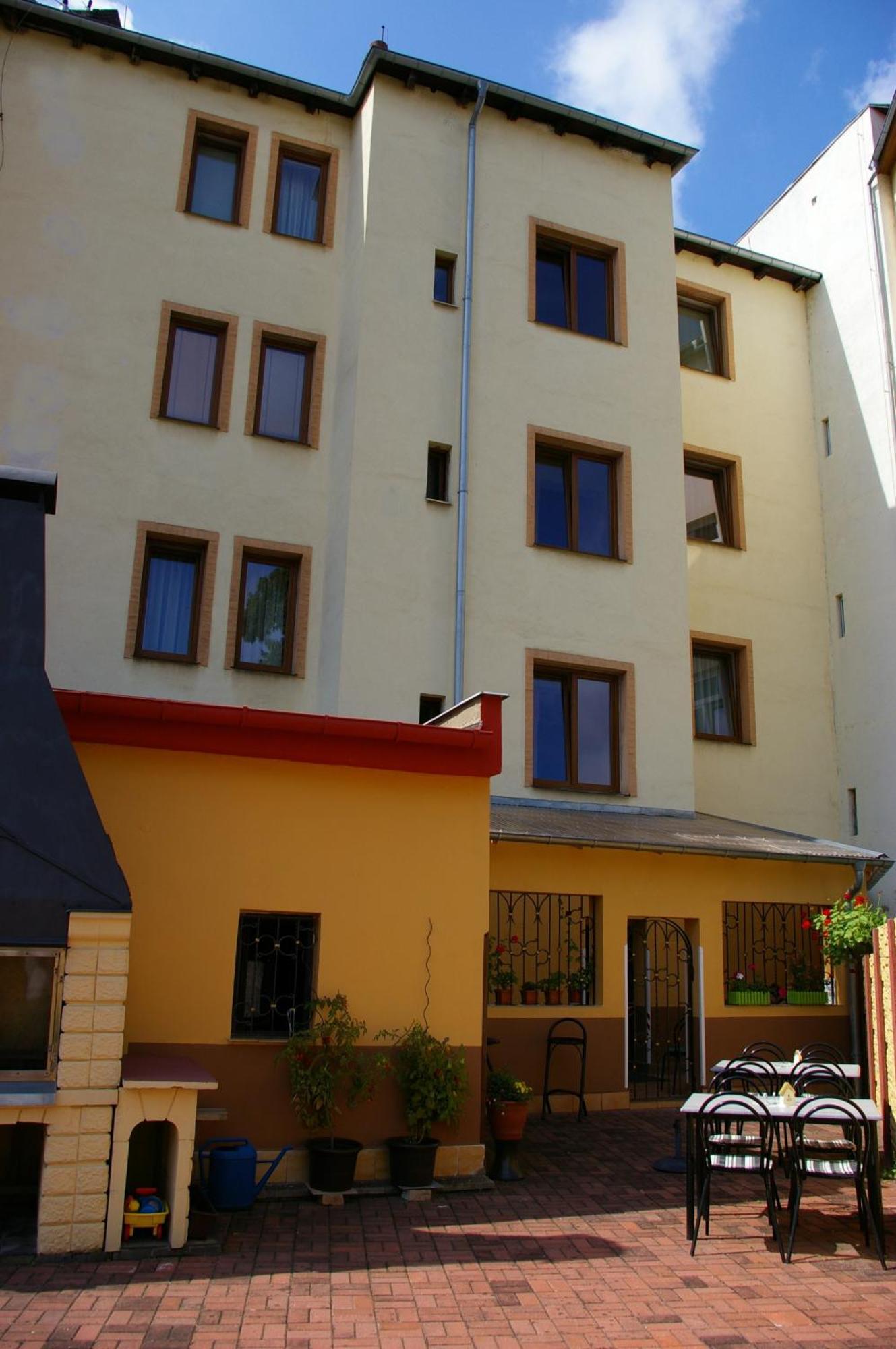 Pension Duel Ústí nad Labem Exterior foto