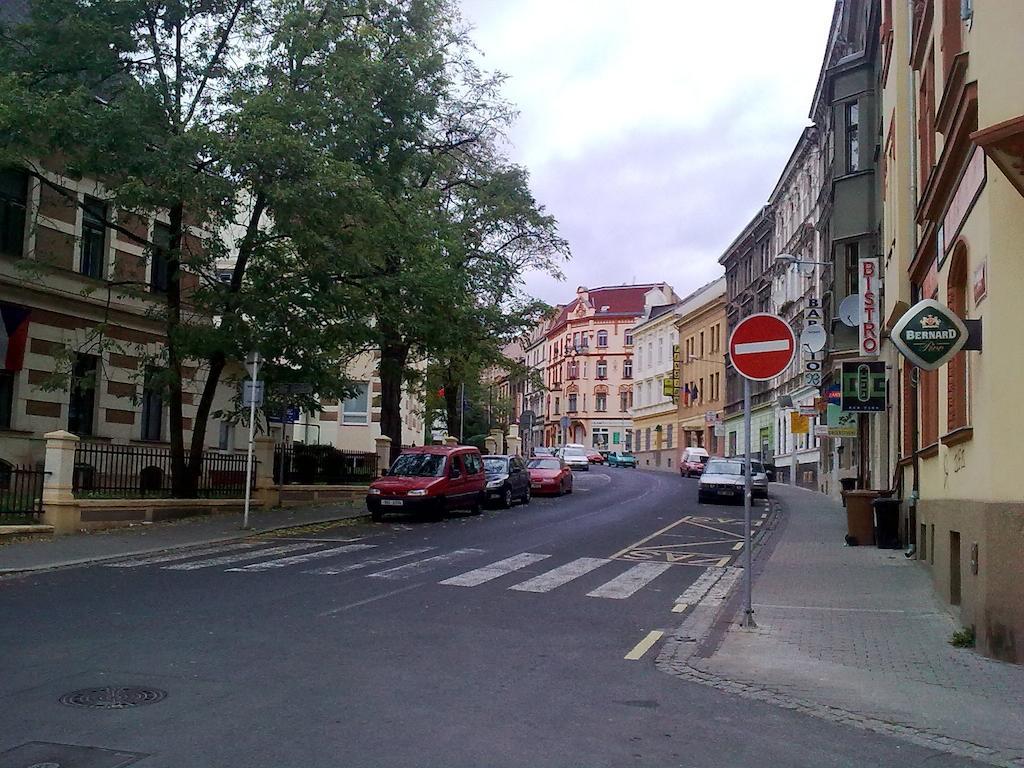 Pension Duel Ústí nad Labem Exterior foto
